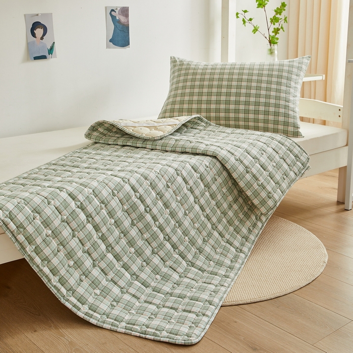 91家纺网 家纺一手货源 找家纺 卡派 2024新款全棉夹棉床褥 经典格