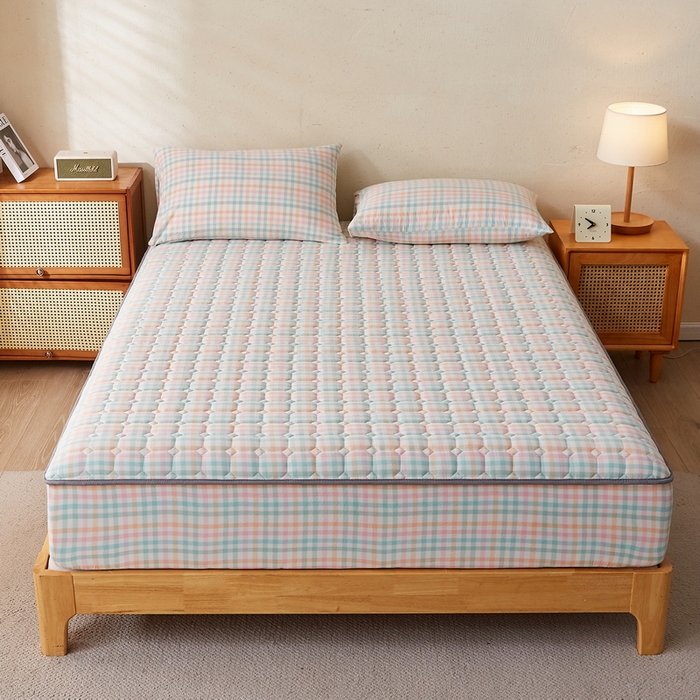 91家纺网 家纺一手货源 找家纺 卡派 2024新款色织全棉夹棉床笠 冰淇淋格