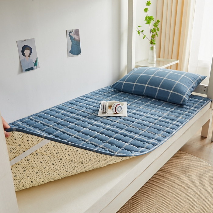 91家纺网 家纺一手货源 找家纺 卡派 2024新款全棉夹棉床褥 海蓝格