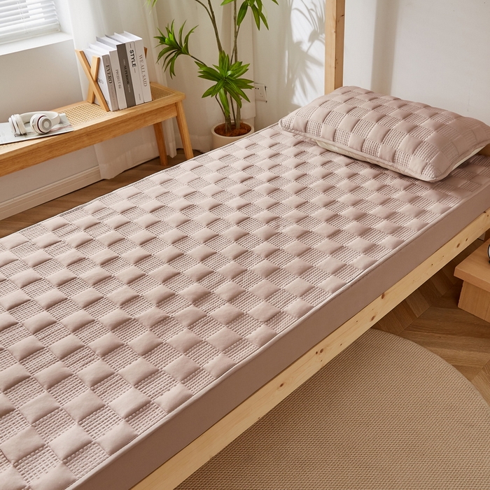 91家纺网 家纺一手货源 找家纺 卡派 2024新款布拉格夹棉加厚床笠单人床 布拉格-卡其