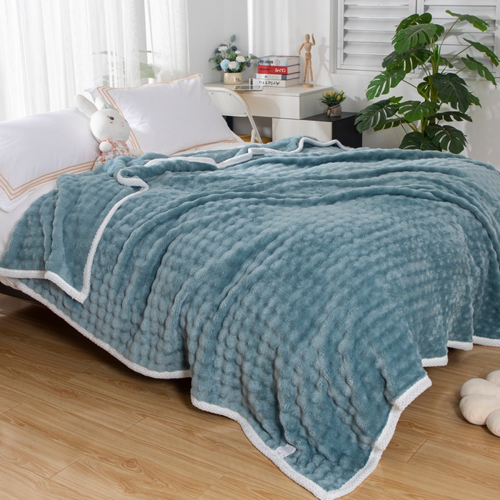 91家纺网 家纺一手货源 找家纺 2025新款魔法大泡泡绒法兰绒毛毯多功能盖毯 蓝色