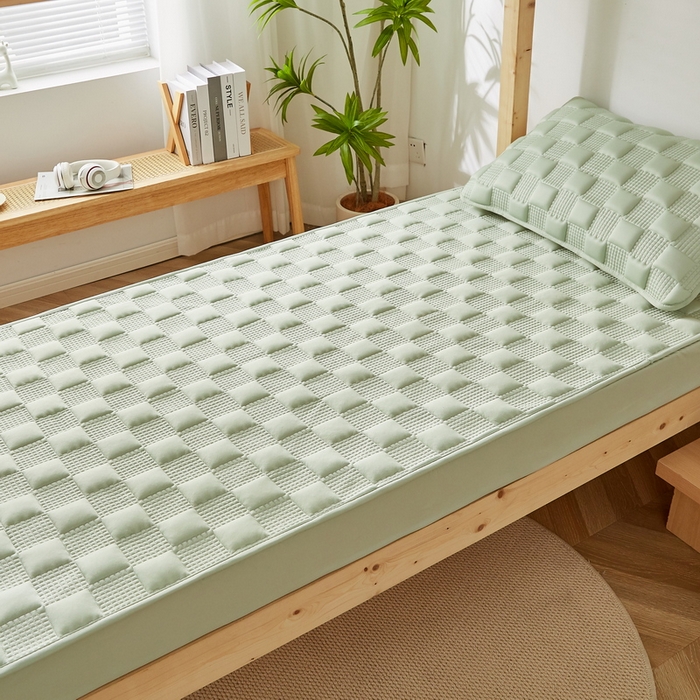 91家纺网 家纺一手货源 找家纺 卡派 2024新款布拉格夹棉加厚床笠单人床 布拉格-果绿