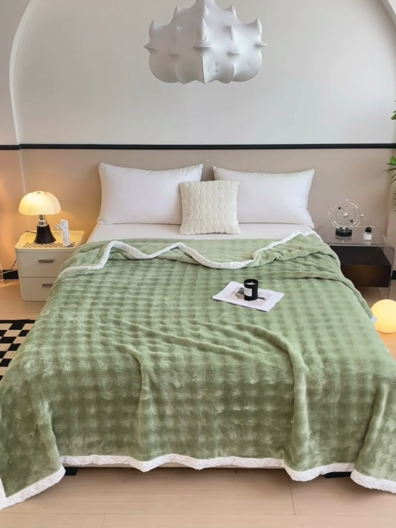 91家纺网 家纺一手货源 找家纺 佳居缘 2024新款亲肤舒适纯色兔毛绒毯毛毯毯子 果绿