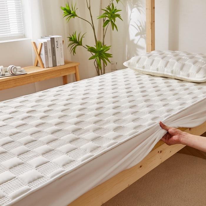 91家纺网 家纺一手货源 找家纺 卡派 2024新款布拉格夹棉加厚床笠单人床 布拉格-白