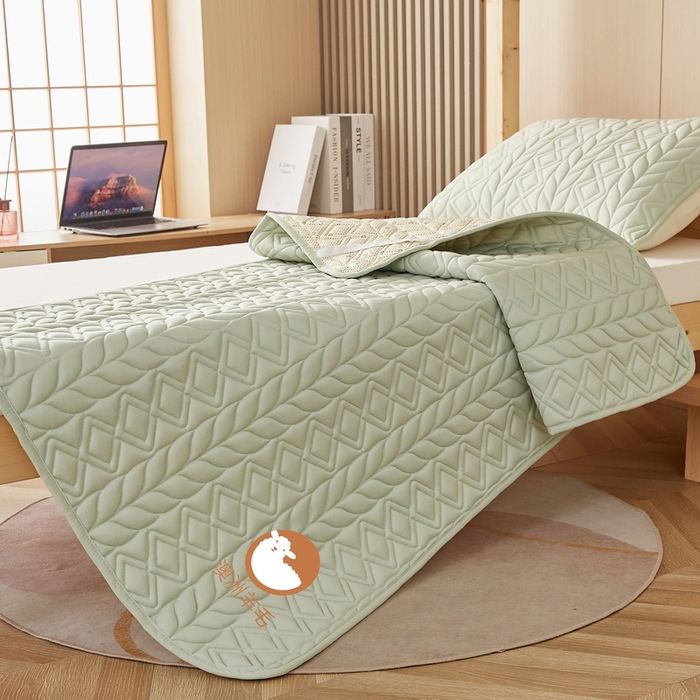 91家纺网 家纺一手货源 找家纺 卡派 2024新款水洗棉羊毛床褥（富贵竹）单人床 富贵竹-果绿