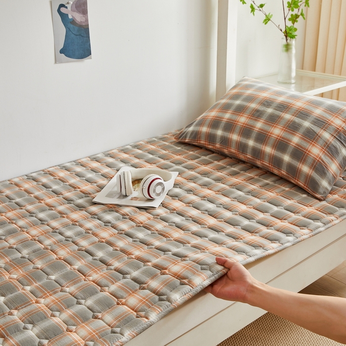 91家纺网 家纺一手货源 找家纺 卡派 2024新款全棉夹棉床褥 诺卡