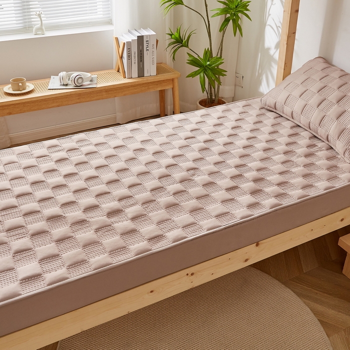 91家纺网 家纺一手货源 找家纺 卡派 2024新款布拉格夹棉加厚床笠单人床 布拉格-卡其