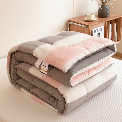 91家纺网 家纺一手货源 找家纺 （总）宝士康家纺 2024新款简约无印风冬被 被子被芯