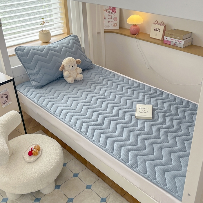 91家纺网 家纺一手货源 找家纺 老帅的工厂店 2025新款泡泡纱提花床垫系列 学生床（有买家秀） 灰蓝