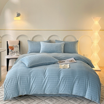 91家纺网 家纺一手货源 找家纺 （总）2024新款牛奶绒雕花麻绳款三件套四件套