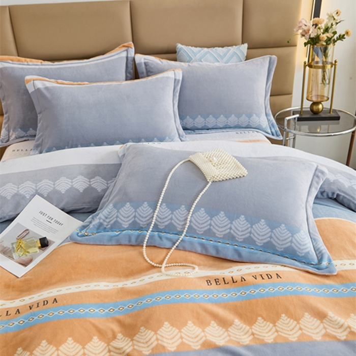 91家纺网 家纺一手货源 找家纺 卡迪亚 2024新款全消光牛奶绒印花四件套 简约