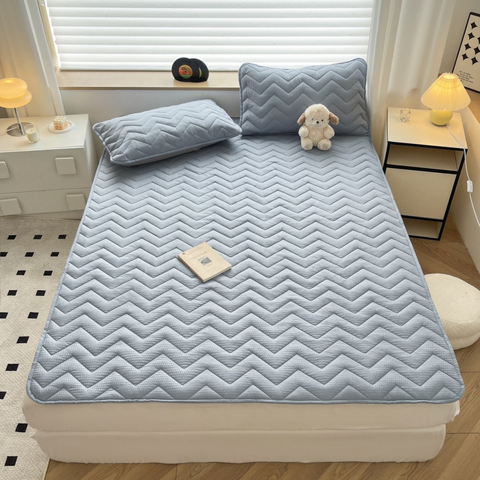 91家纺网 家纺一手货源 找家纺 老帅的工厂店 2025新款泡泡纱提花床垫系列 大床（有买家秀） 灰蓝