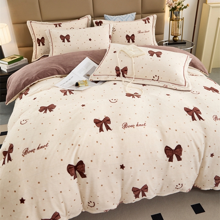 91家纺网 家纺一手货源 找家纺 卡迪亚 2024新款全消光牛奶绒印花四件套 小资情调