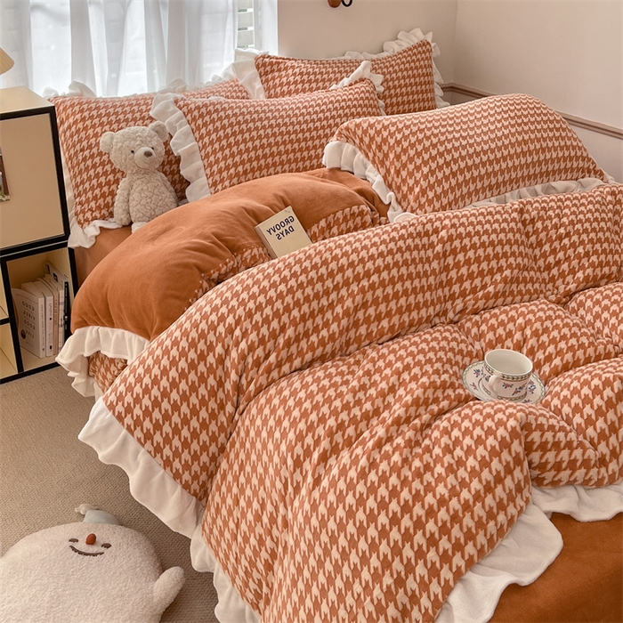 91家纺网 家纺一手货源 找家纺 星座家纺 2025新款千鸟格花边款牛奶绒四件套 千鸟格-焦糖