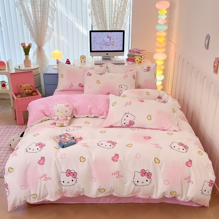 91家纺网 家纺一手货源 找家纺 曼之夏 2024新款全棉三丽鸥卡通四件套 少女凯蒂