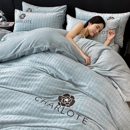 91家纺网 家纺一手货源 找家纺 （总）2024新款牛奶绒雕花轻奢刺绣三件套四件套