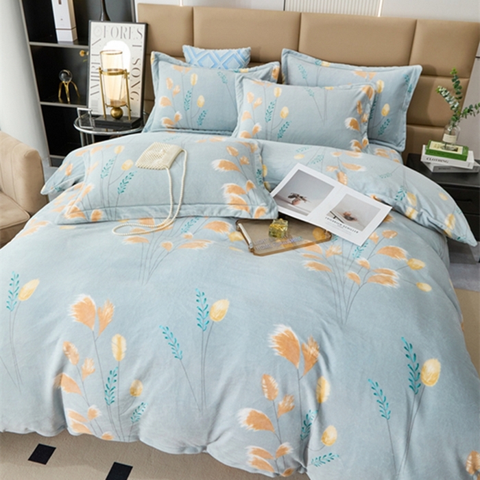 91家纺网 家纺一手货源 找家纺 卡迪亚 2024新款全消光牛奶绒印花四件套 芦苇花