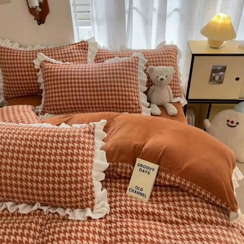 91家纺网 家纺一手货源 找家纺 星座家纺 2025新款千鸟格花边款牛奶绒四件套 千鸟格-焦糖