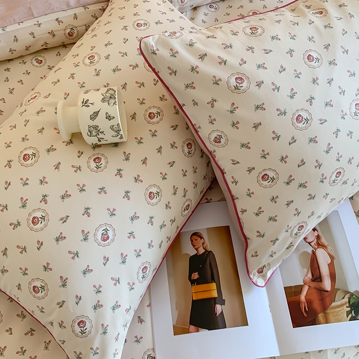 91家纺网 家纺一手货源 找家纺 2024秋冬新款全棉印花嵌绳款小清新四件套 采薇