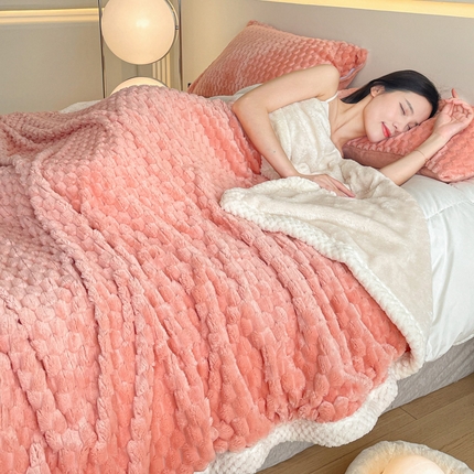 91家纺网 家纺一手货源 找家纺 （总）2024新款牛奶绒提花多功能金龟绒被套毯盖毯