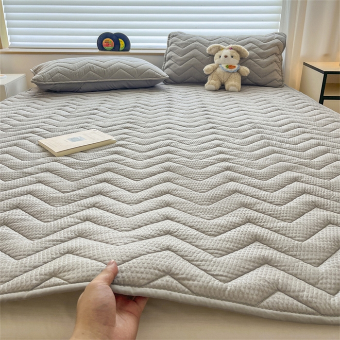 91家纺网 家纺一手货源 找家纺 老帅的工厂店 2025新款泡泡纱提花床垫系列 大床（有买家秀） 灰色