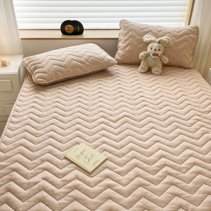 91家纺网 家纺一手货源 找家纺 老帅的工厂店 2025新款泡泡纱提花床垫系列 大床（有买家秀） 粉色