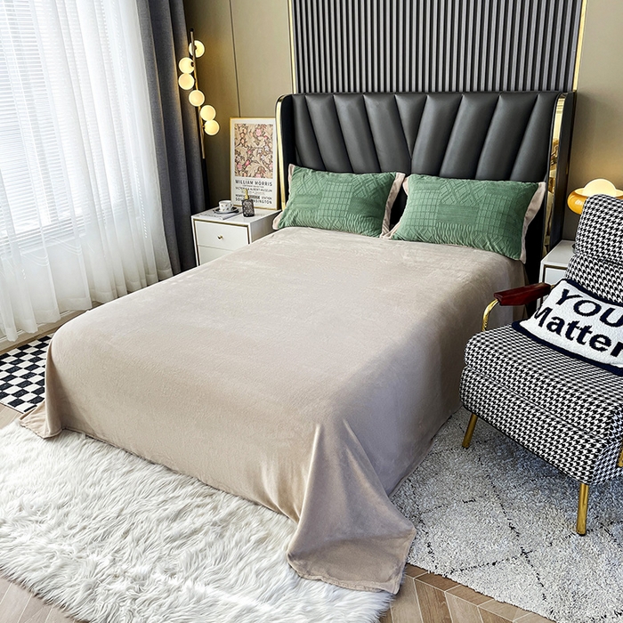 91家纺网 家纺一手货源 找家纺 2024秋冬新款全消光拼角雕花绒牛奶绒四件套 安娜-抹绿