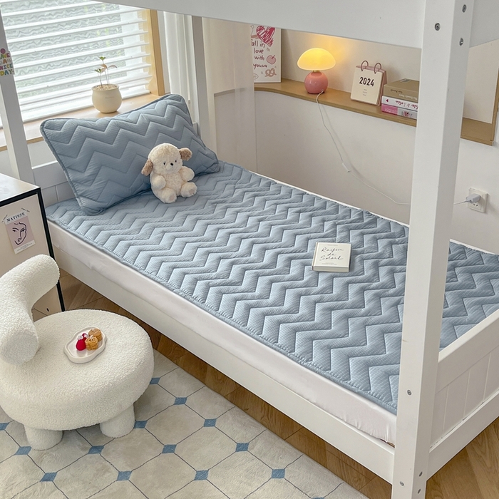 91家纺网 家纺一手货源 找家纺 老帅的工厂店 2025新款泡泡纱提花床垫系列 学生床（有买家秀） 灰蓝