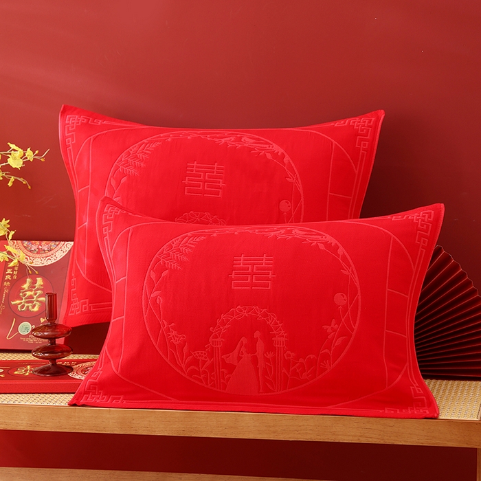 91家纺网 家纺一手货源 找家纺 2024新款全棉六层纱布大红色婚庆加厚透气枕巾52*78cm一对 白首之约