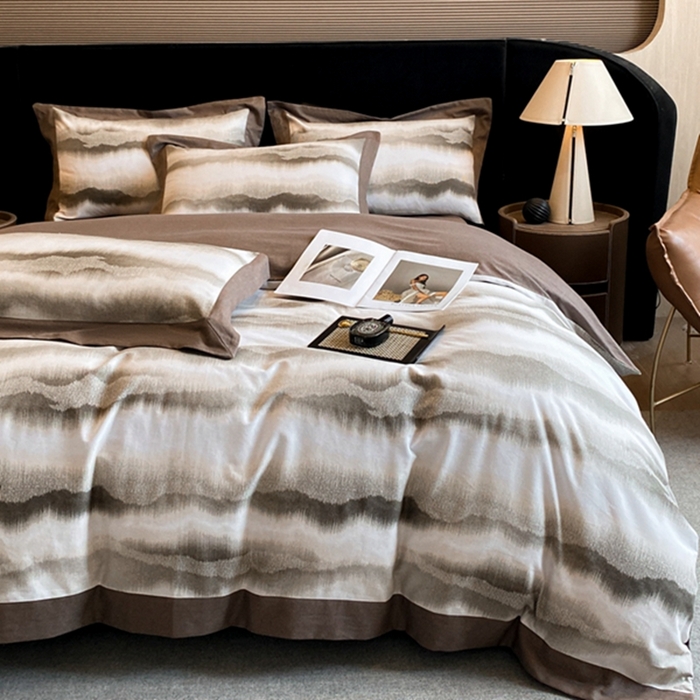 91家纺网 家纺一手货源 找家纺 慕晨 2024新款A类全棉贡缎磨毛数码印花高级宽边简奢款中高端四件套直播爆款 生之水