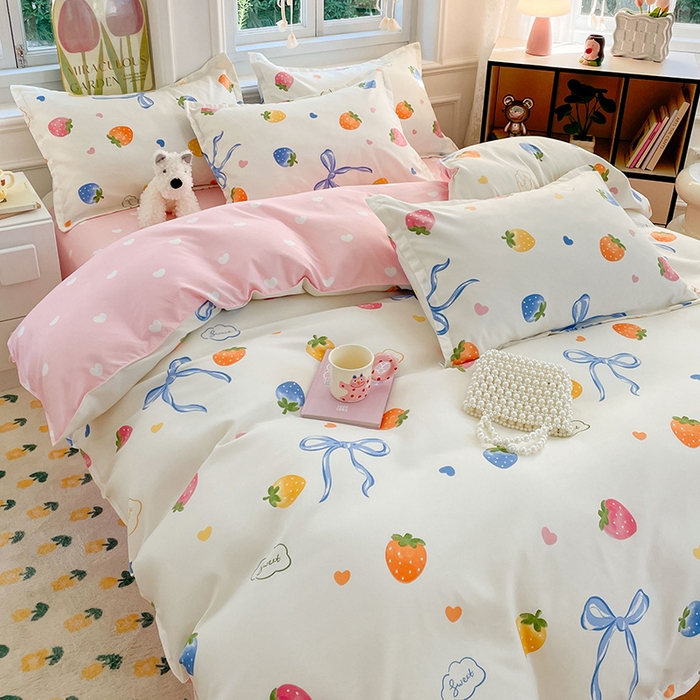 91家纺网 家纺一手货源 找家纺 世爵家纺 2025新款亲肤印花磨毛四件套 奶油草莓