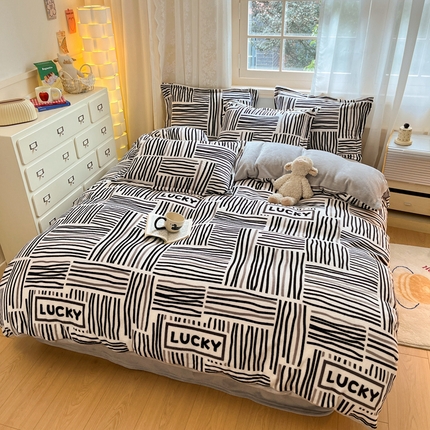 91家纺网 家纺一手货源 找家纺 2024新款高克重牛奶绒四件套-自然光 小吉幸运