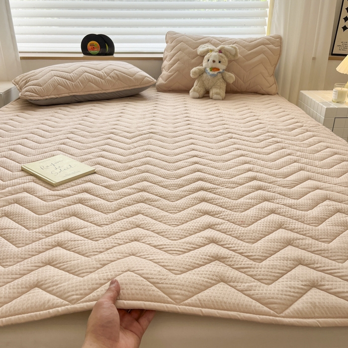 91家纺网 家纺一手货源 找家纺 老帅的工厂店 2025新款泡泡纱提花床垫系列 大床（有买家秀） 粉色