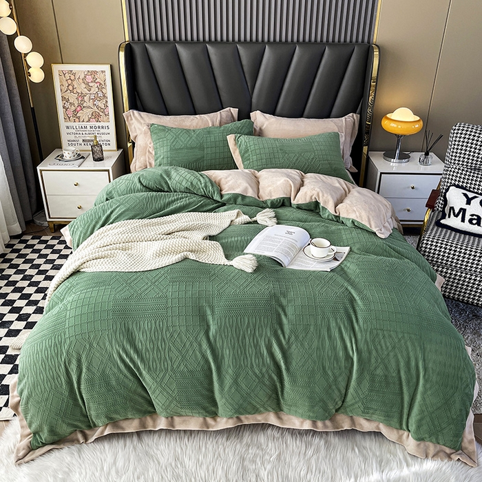 91家纺网 家纺一手货源 找家纺 2024秋冬新款全消光拼角雕花绒牛奶绒四件套 安娜-抹绿