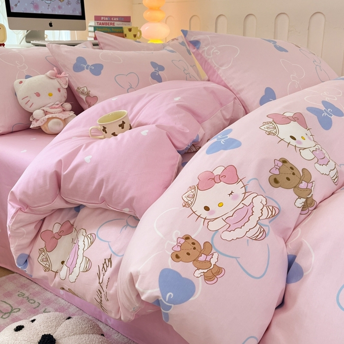 91家纺网 家纺一手货源 找家纺 曼之夏 2024新款全棉三丽鸥卡通四件套 蝴蝶结凯蒂