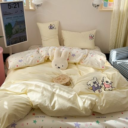 91家纺网 家纺一手货源 找家纺 （总）柚子 2024新款全棉水洗印加绣小可爱四件套