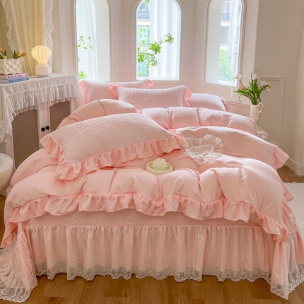 91家纺网 家纺一手货源 找家纺 乐朵2025春夏  妮可  A类 泡泡棉 夹棉床盖四件套（专版专利 控价188） 青春玉