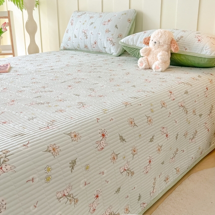 91家纺网 家纺一手货源 找家纺 玉海棠 玉海棠 2024新款针织棉加绒床盖 彼得兔