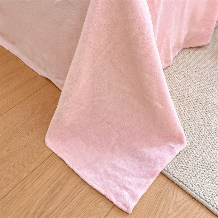 91家纺网 家纺一手货源 找家纺 星座家纺 2025新款千鸟格花边款牛奶绒四件套 千鸟格-浅粉