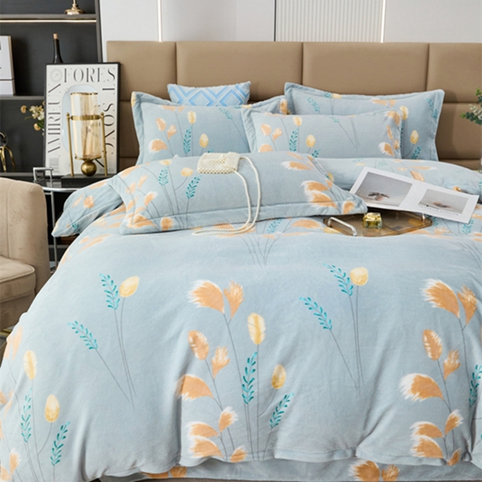 91家纺网 家纺一手货源 找家纺 卡迪亚 2024新款全消光牛奶绒印花四件套 芦苇花