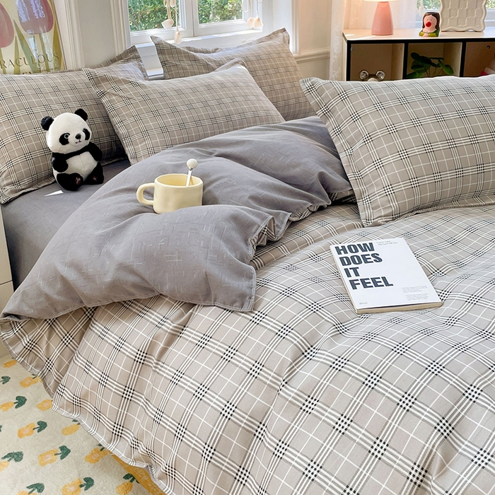 91家纺网 家纺一手货源 找家纺 世爵家纺 2025新款亲肤印花磨毛四件套 时间定格