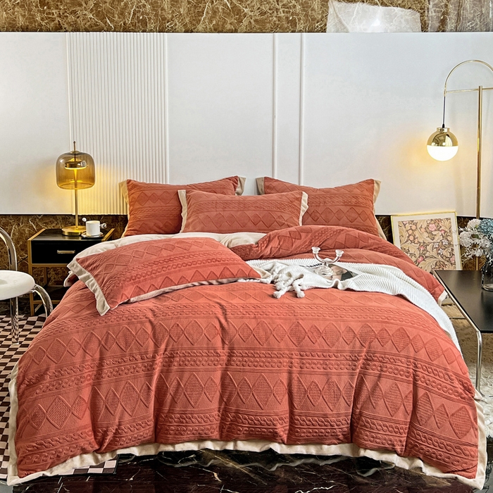 91家纺网 家纺一手货源 找家纺 2024秋冬新款全消光拼角雕花绒牛奶绒四件套 慕丝-奶油橙