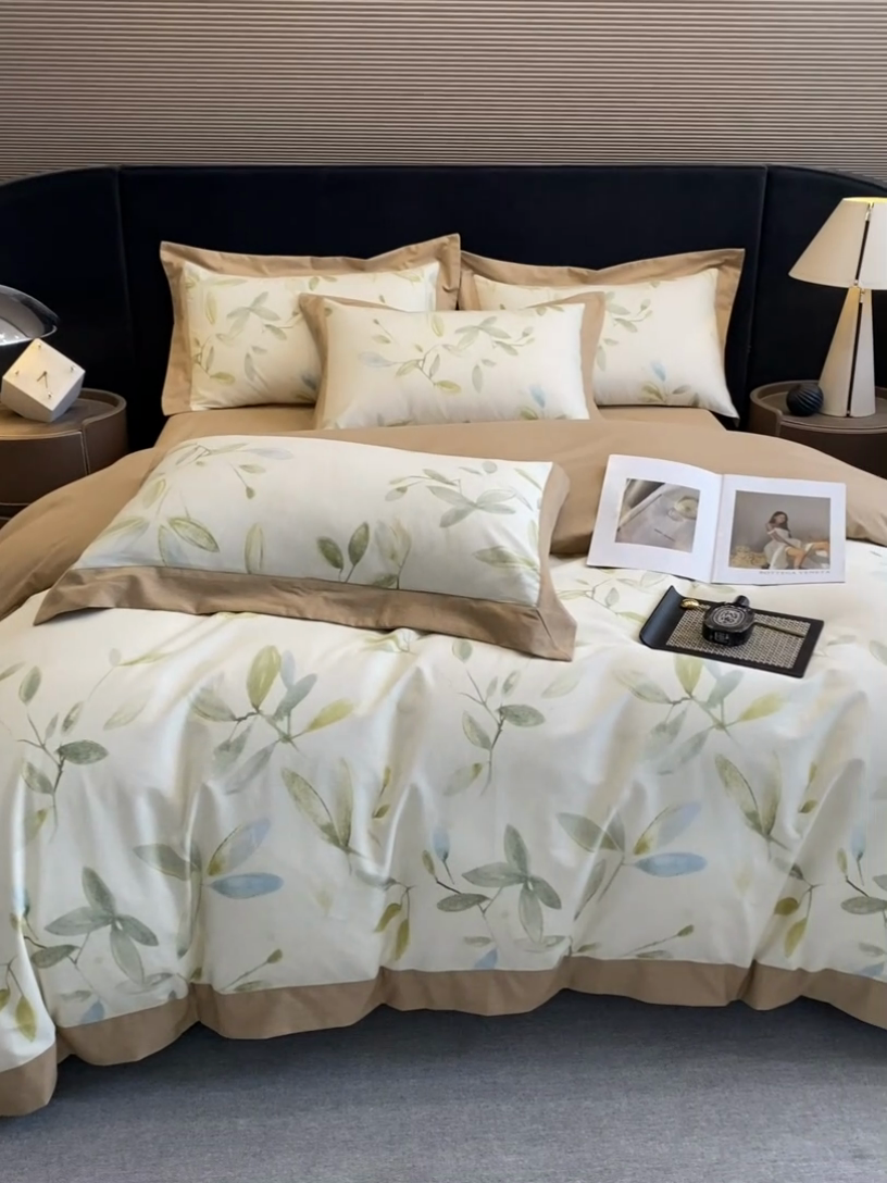 91家纺网 家纺一手货源 找家纺 慕晨 2024新款A类全棉贡缎磨毛数码印花高级宽边简奢款中高端四件套直播爆款 乐莹-米