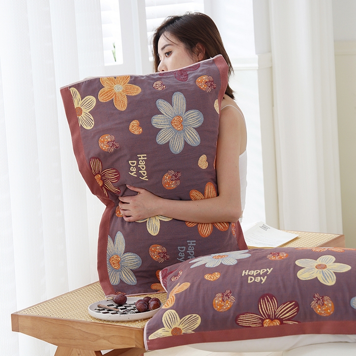 91家纺网 家纺一手货源 找家纺 朴尔家纺-毛巾被 2024新款色织定位提花纯棉四层纱布枕巾 花开忘忧-咖