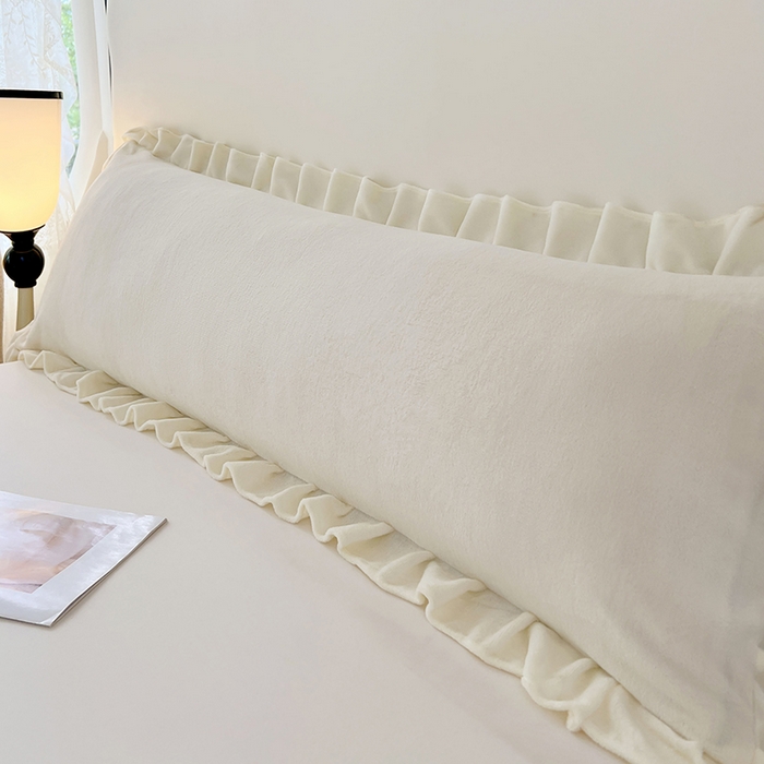 91家纺网 家纺一手货源 找家纺 梦舒羽 2025新款牛奶绒花枕套边单人宿舍法兰绒枕头套珊瑚绒枕芯套 奶白