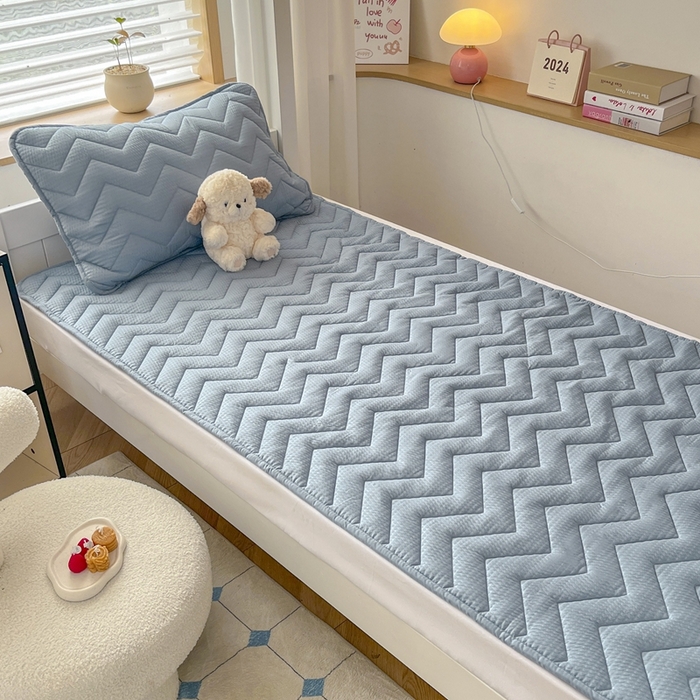 91家纺网 家纺一手货源 找家纺 老帅的工厂店 2025新款泡泡纱提花床垫系列 学生床（有买家秀） 灰蓝