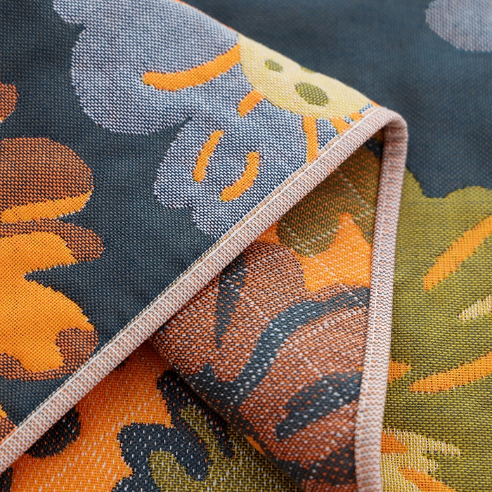 91家纺网 家纺一手货源 找家纺 朴尔家纺-毛巾被 2024新款色织定位提花纯棉四层纱布枕巾 油画花园-藏青