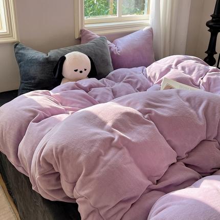 91家纺网 家纺一手货源 找家纺 （总）六巷胡同 2024新款INS博主风纯色混搭牛奶绒四件套