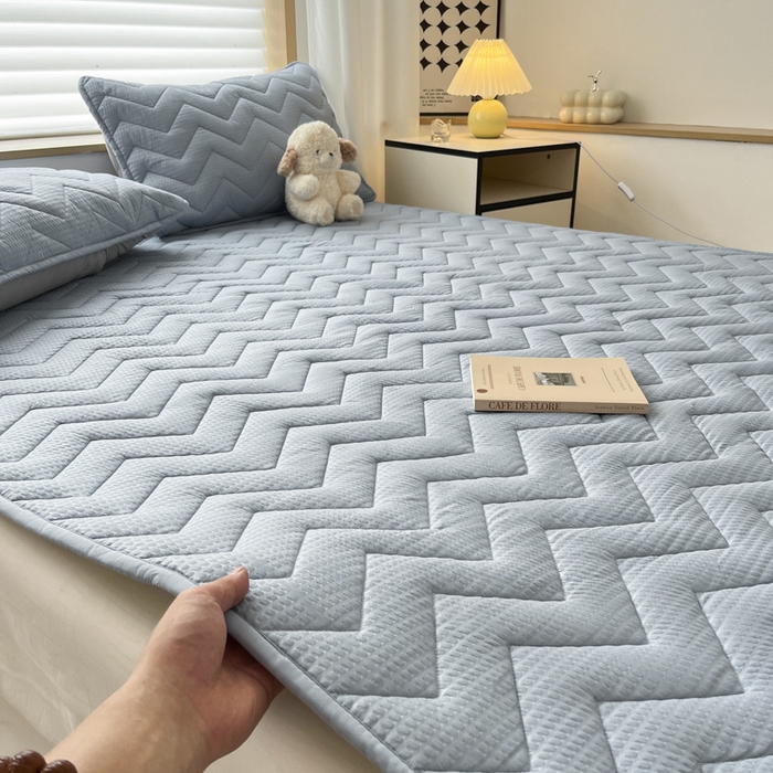 91家纺网 家纺一手货源 找家纺 老帅的工厂店 2025新款泡泡纱提花床垫系列 大床（有买家秀） 灰蓝