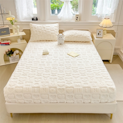 91家纺网 家纺一手货源 找家纺 乐家欣 2024新款A类针织绒绒床笠系列 典雅白-床笠款